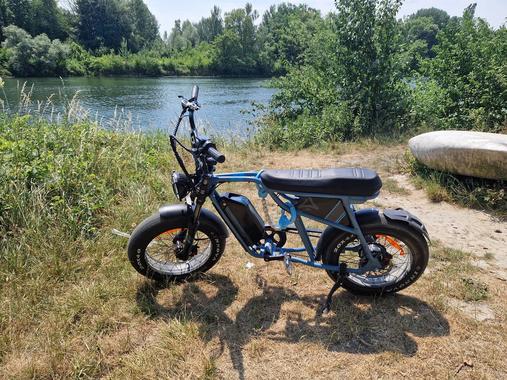 Fat Bike Vintage Scrambler Bleu - CAVET